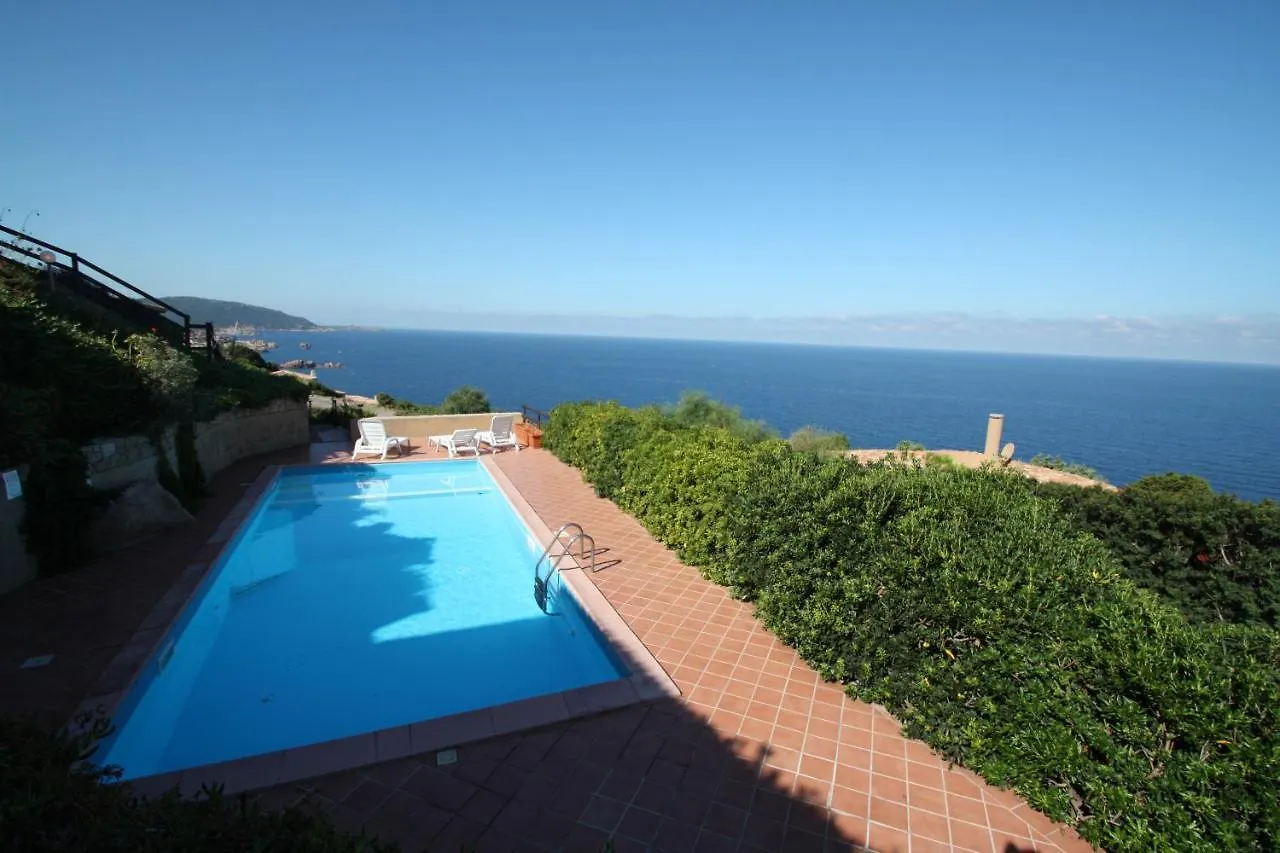 Villino Lu Ciuoni With Nice Sea View Costa Paradiso Ferienhaus
